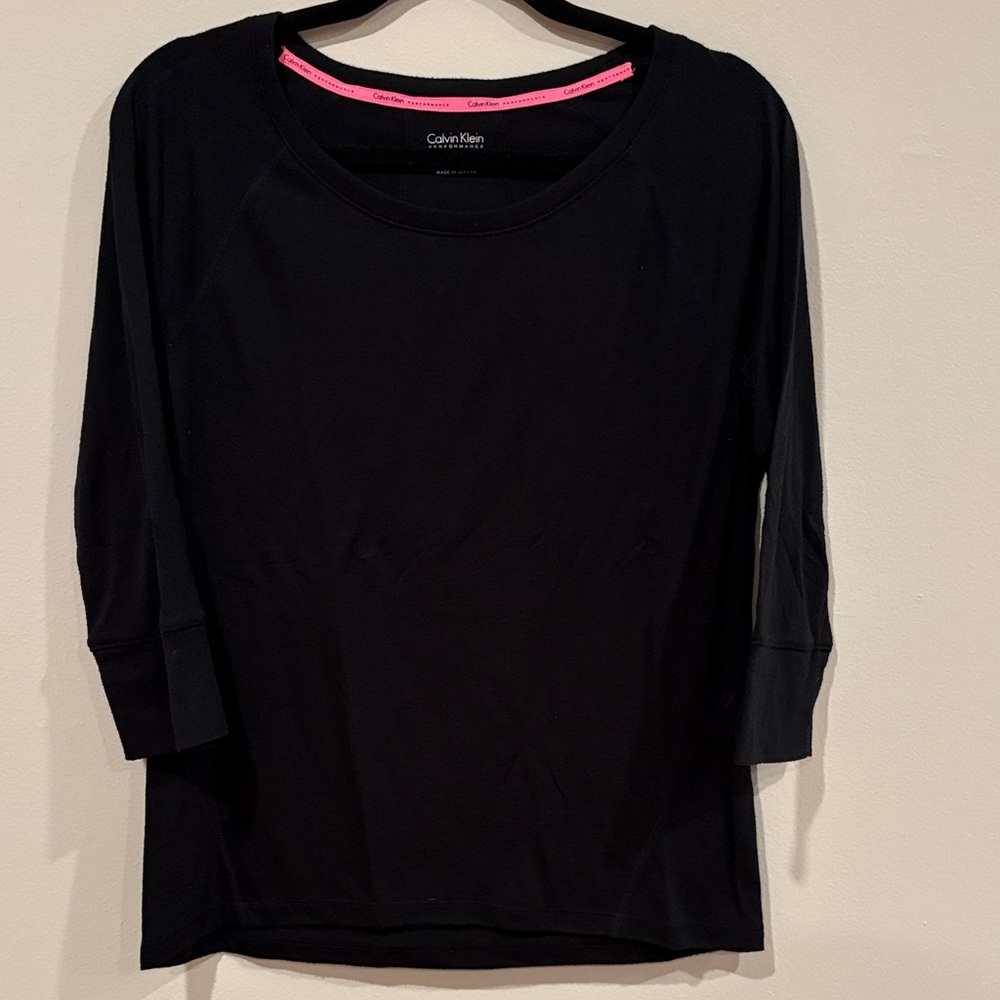 Calvin Klein Women's Classic Black Long Sleeve Tee